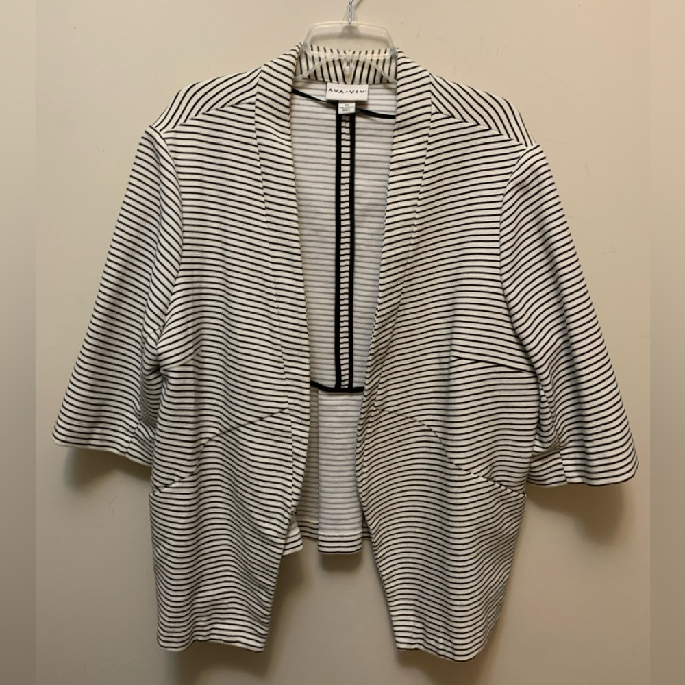 AVA & VIV Black and Cream Striped Blazer